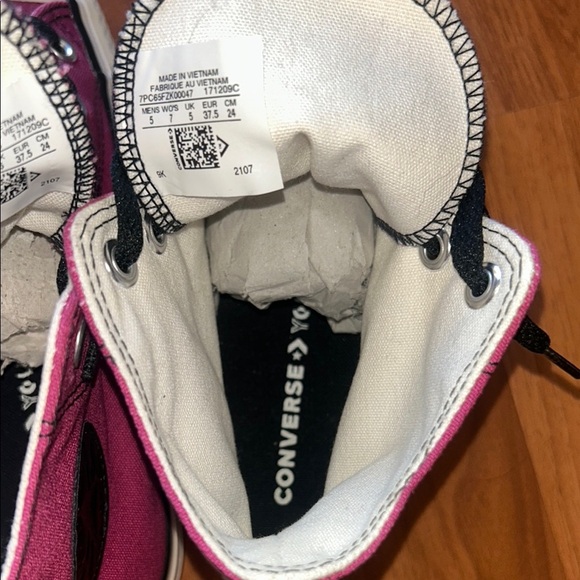 Trendy Fuchsia and Black High-Top Sneakers - Picture 12 of 15